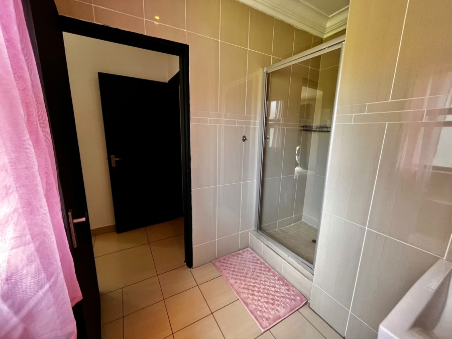 4 Bedroom Property for Sale in Buffelsfontein A H North West